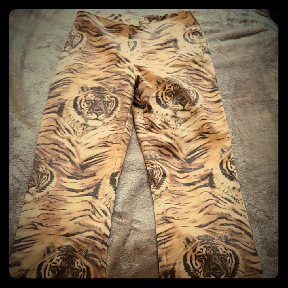 Fun, tiger print pants